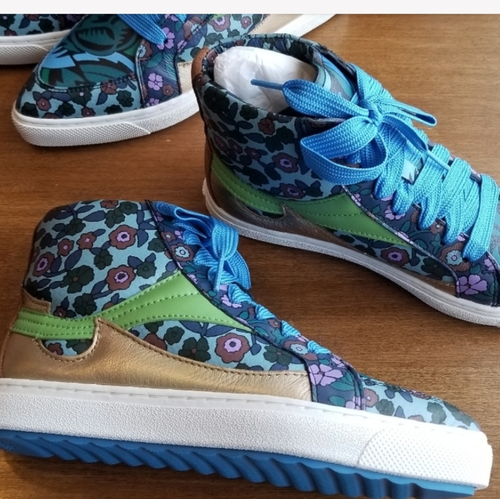 Coach C203 Hightop Sneakers in mist/gold hologram - Picture 3 of 7